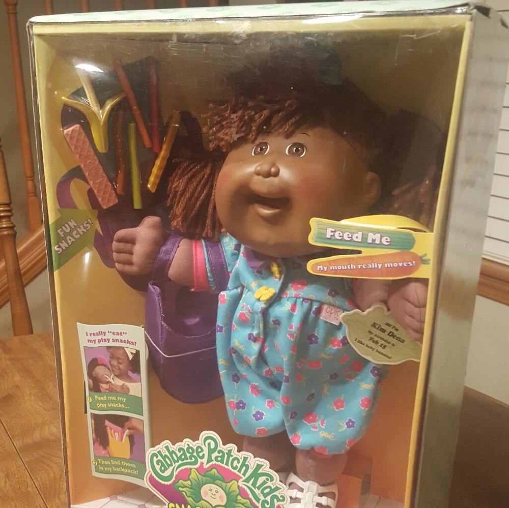 AFRICAN AMERICAN CABBAGE PATCH KID SNACKTIME